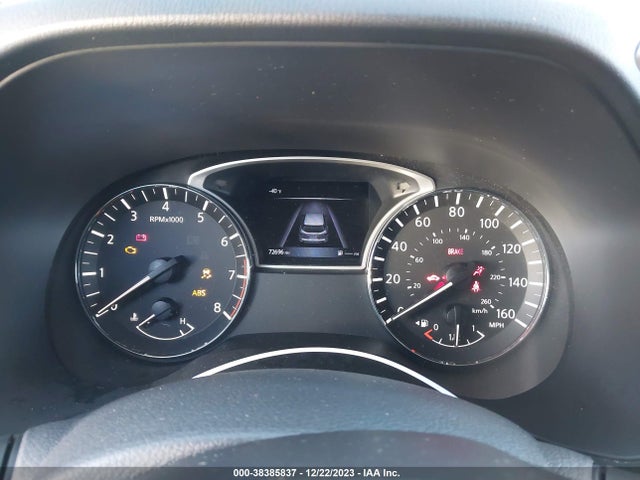 2019 NISSAN PATHFINDER SL VIN: 5N1DR2MN6KC633379