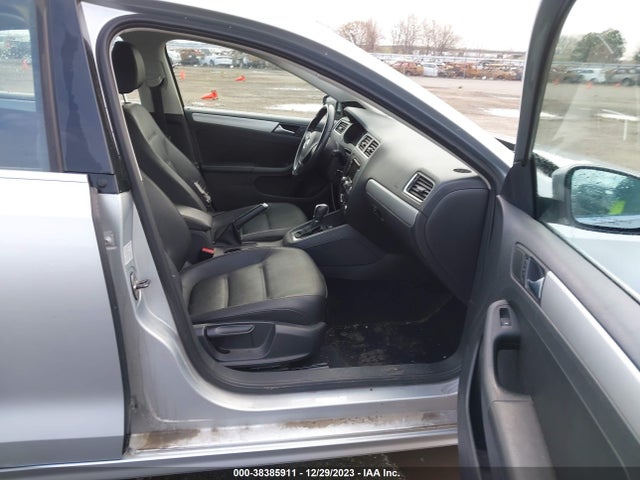 2012 VOLKSWAGEN JETTA 2.0L TDI VIN: 3VWLL7AJ9CM391250