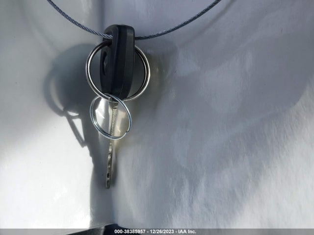 2006 MAZDA MX-5 GRAND TOURING VIN: JM1NC25F160106777