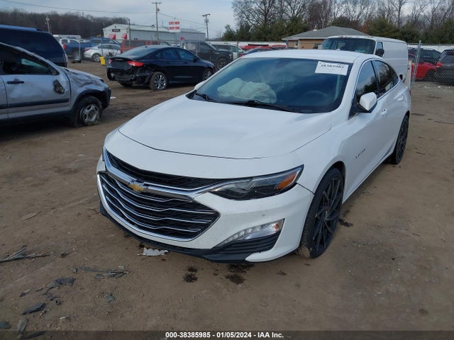 Chevrolet MALIBU LT 2019 1G1ZD5ST4KF179510 Image 2