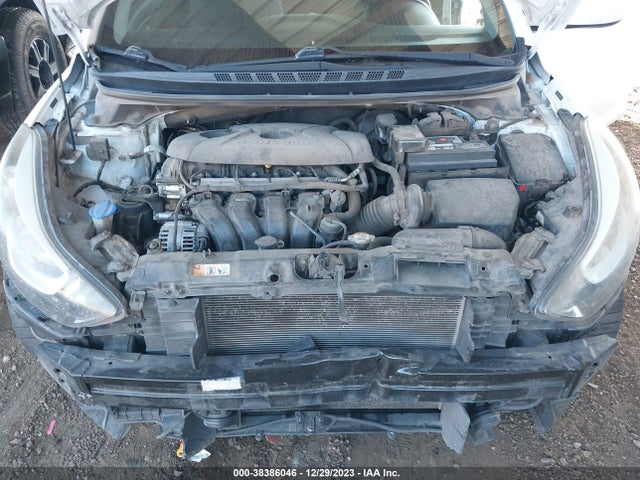 2014 HYUNDAI ELANTRA SE VIN: 5NPDH4AE6EH499330