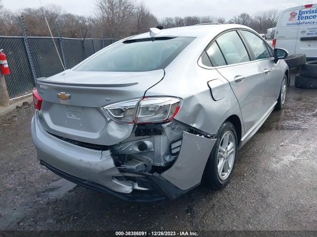 38386091 :رقم المزاد ، 1G1BE5SM0H7104197 vin ، 2017 Chevrolet Cruze Lt Auto مزاد بيع