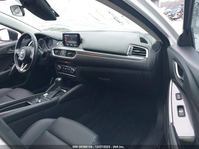 JM1GL1V53H1102298 Mazda Mazda6 Touring