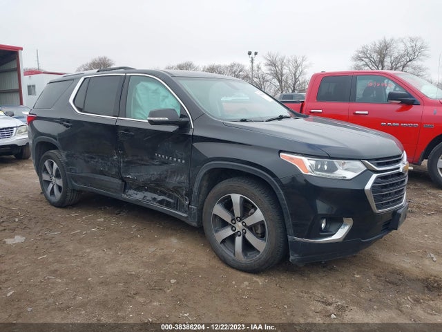 2018 1GNEVHKW2JJ121221 main image