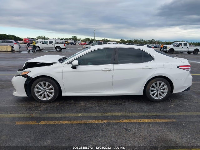 Toyota CAMRY LE 2019 4T1B11HK3KU848575 Image 14