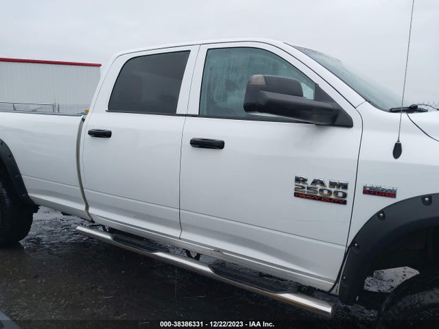 2014 RAM 2500 TRADESMAN VIN: 3C6TR5HT2EG318744