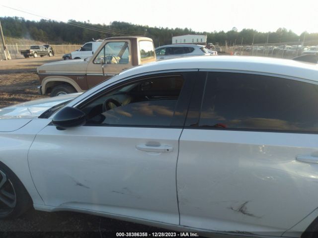 1HGCV1F45NA011626 Honda Accord Sport Special Edition