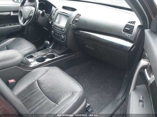 2014 KIA SORENTO LX VIN: 5XYKT4A64EG482256