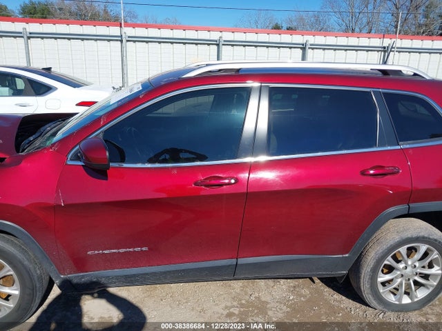 1C4PJLCB8KD204034 Jeep Cherokee Latitude Fwd