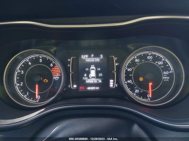 1C4PJLCB8KD204034 Jeep Cherokee Latitude Fwd