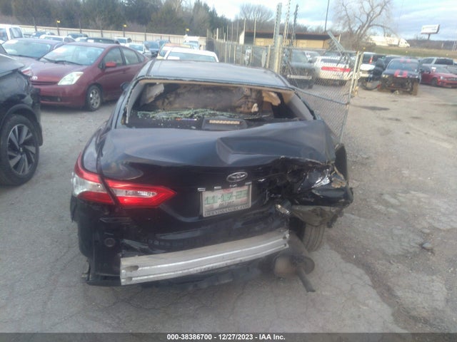 Toyota CAMRY LE 2018 JTNB11HK7J3040380 Image 6