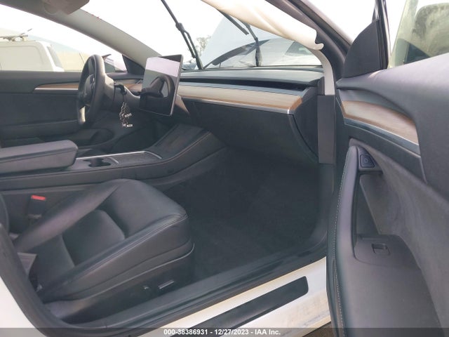 5YJ3E1EA1MF997121 Tesla Model 3 Standard Range Plus Rear-wheel Drive