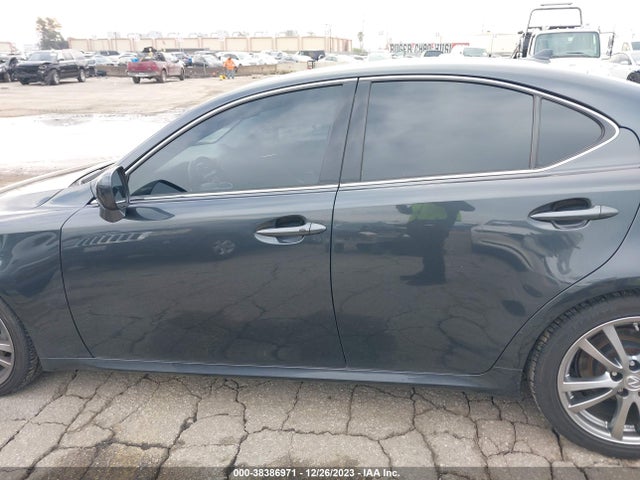 2008 LEXUS IS 250 VIN: JTHBK262585081646