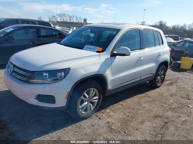 2013 VOLKSWAGEN TIGUAN S VIN: WVGAV3AX6DW619820