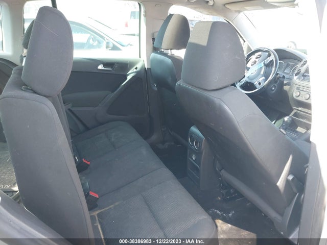 2013 VOLKSWAGEN TIGUAN S VIN: WVGAV3AX6DW619820