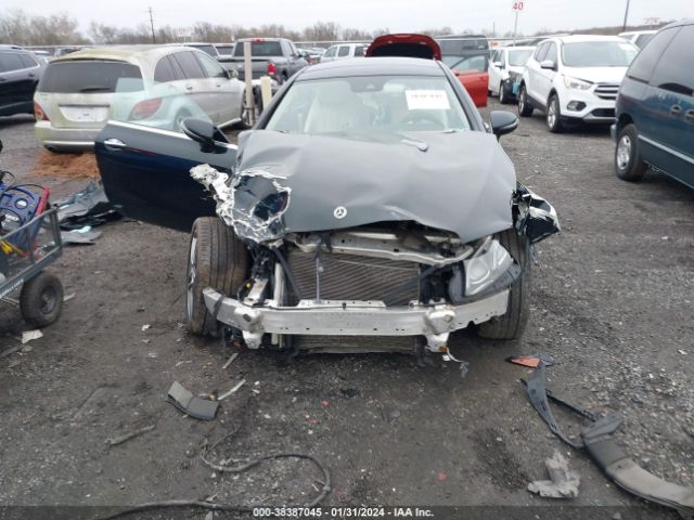 WDD1J6GB1JF011735 Mercedes-Benz E 400 4matic