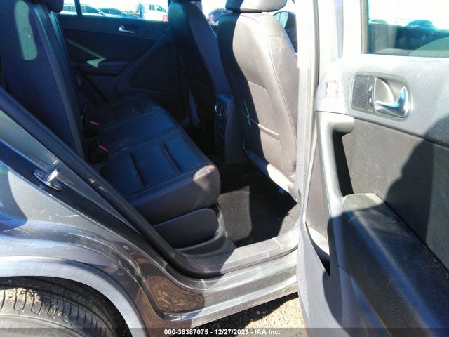 2012 VOLKSWAGEN TIGUAN SE VIN: WVGAV7AX4CW000946