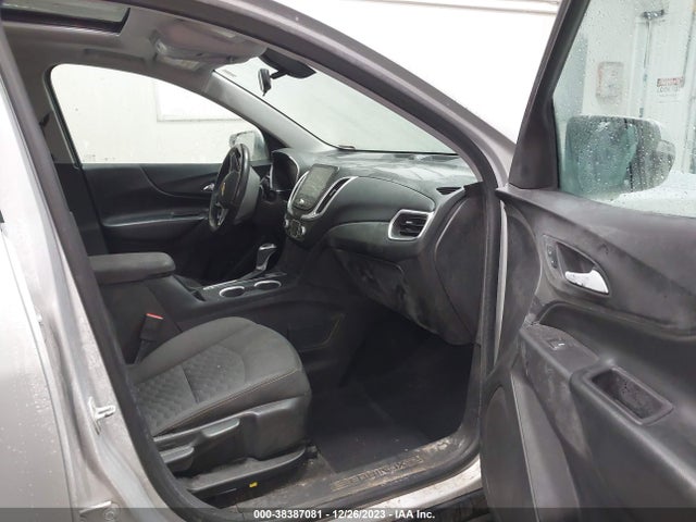 2GNAXSEV5J6243304 Chevrolet EQUINOX LT