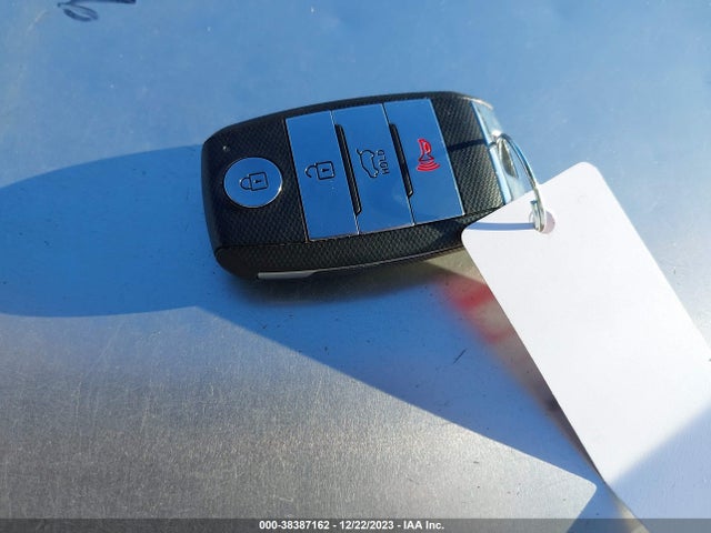 2019 KIA SPORTAGE EX VIN: KNDPNCAC2K7549784