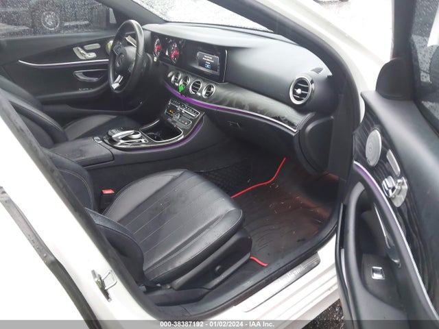 2017 MERCEDES-BENZ E 300 VIN: WDDZF4JB5HA038705