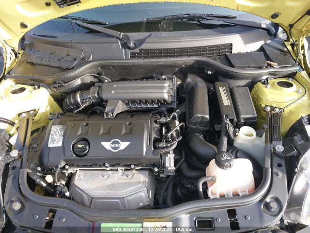 2011 MINI COOPER WMWSU3C57BTX95911 Photo 9