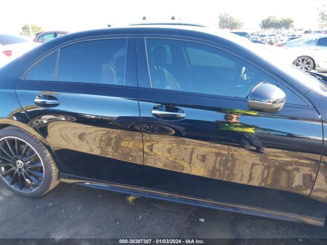 W1K3G4EB6LJ226770 Mercedes-Benz A 220