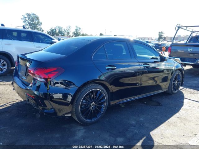 W1K3G4EB6LJ226770 Mercedes-Benz A 220