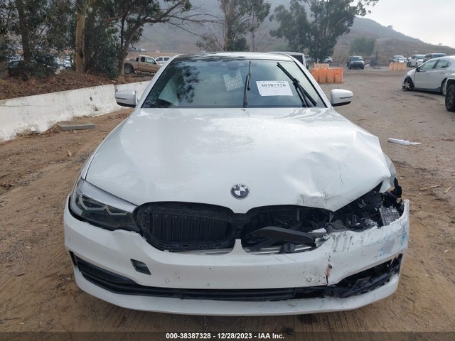 BMW 530I 2018 WBAJA5C55JWA39011 Image 12