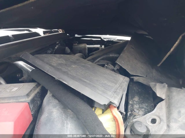 GMC YUKON SLT 2015 1GKS2BKC5FR530561 Image 10