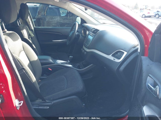Dodge JOURNEY SE 2019 3C4PDCBB9KT747220 Image 5