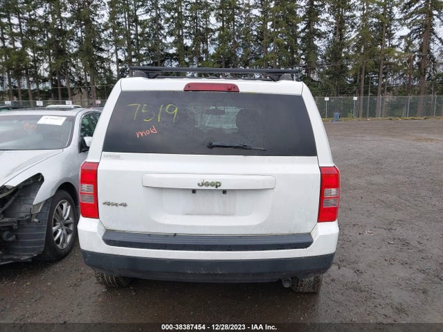 2016 JEEP PATRIOT SPORT VIN: 1C4NJRBB4GD509890