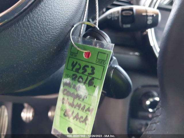 2016 MINI CLUBMAN WMWLN5C52G2B35143 Photo 10