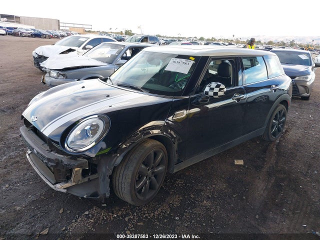 2016 MINI CLUBMAN WMWLN5C52G2B35143 Photo 1