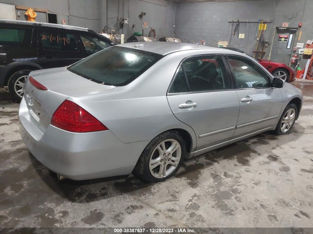 2006 HONDA ACCORD 2.4 EX VIN: 1HGCM56896A079653