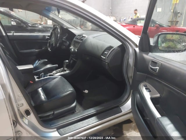2006 HONDA ACCORD 2.4 EX VIN: 1HGCM56896A079653