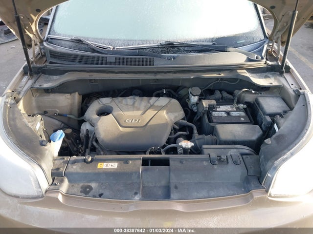 KIA Soul 2015 KNDJN2A24F7134222 Image 10