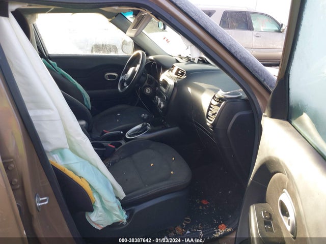 KIA Soul 2015 KNDJN2A24F7134222 Image 5