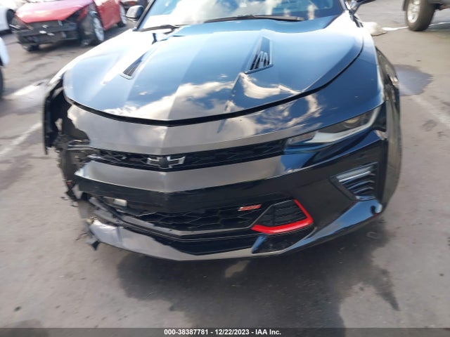 Chevrolet CAMARO 2SS 2018 1G1FH1R73J0111483 Image 12