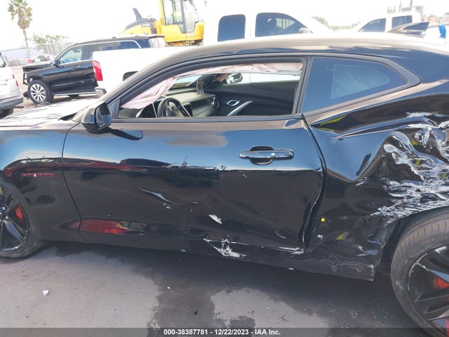 Chevrolet CAMARO 2SS 2018 1G1FH1R73J0111483 Image 14