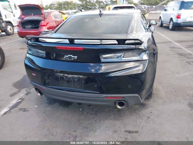 Chevrolet CAMARO 2SS 2018 1G1FH1R73J0111483 Image 16