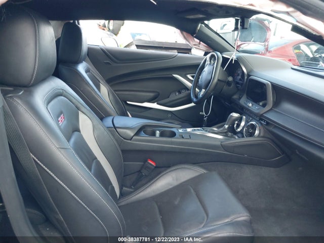 Chevrolet CAMARO 2SS 2018 1G1FH1R73J0111483 Image 5