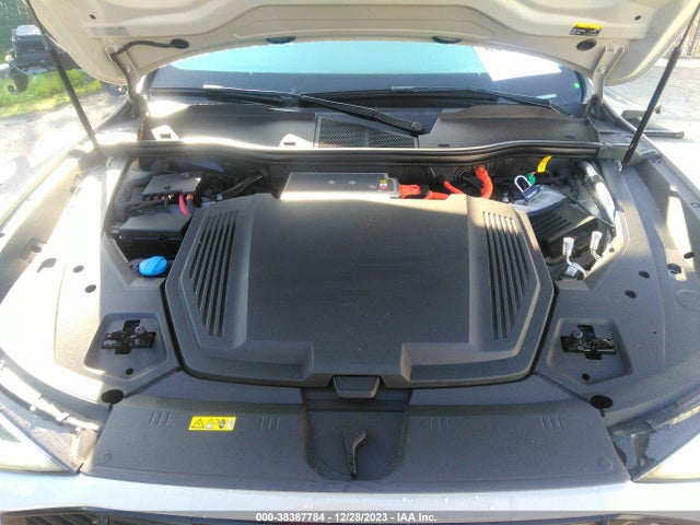 WA1LABGE2KB013034 Audi E-tron Premium Plus