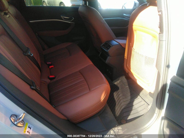 WA1LABGE2KB013034 Audi E-tron Premium Plus