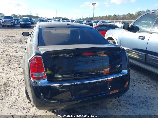 Chrysler 300 2014 2C3CCAAG0EH148212 Image 11