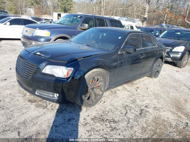 Chrysler 300 2014 2C3CCAAG0EH148212 Image 2