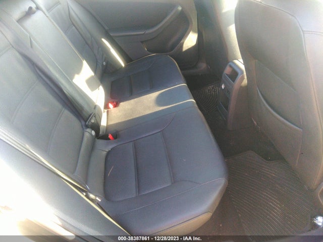 2012 VOLKSWAGEN JETTA 2.5L SE VIN: 3VWDP7AJ7CM419474