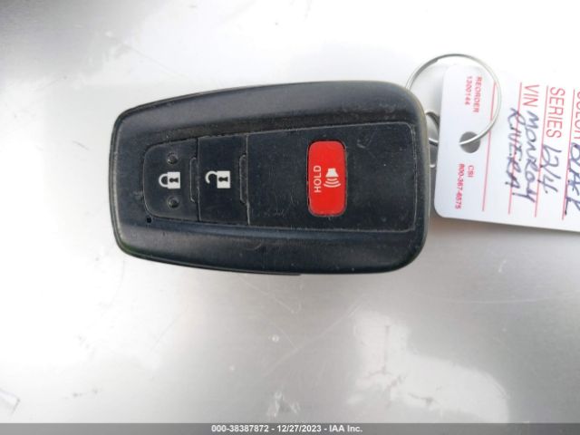 JTDKARFU5G3019057 Toyota Prius Three Touring