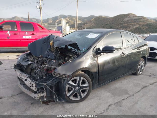 JTDKARFU5G3019057 Toyota Prius Three Touring