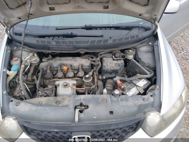 2010 HONDA CIVIC LX VIN: 2HGFG1B63AH520754