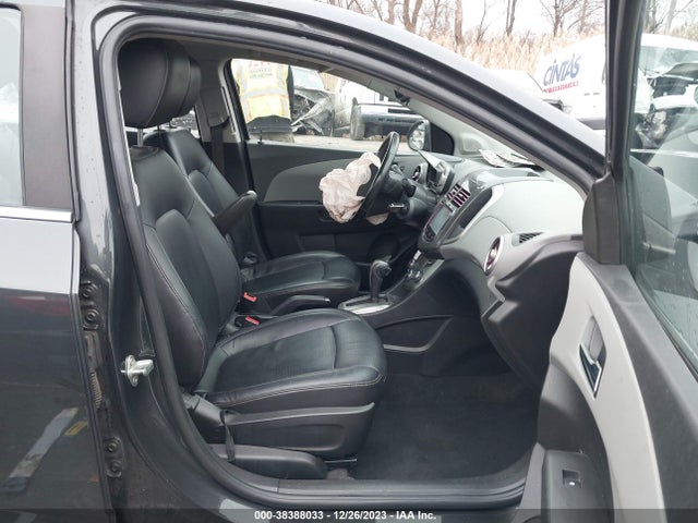 Chevrolet Sonic Ltz Auto 2014 1G1JE5SB4E4228321 Image 5